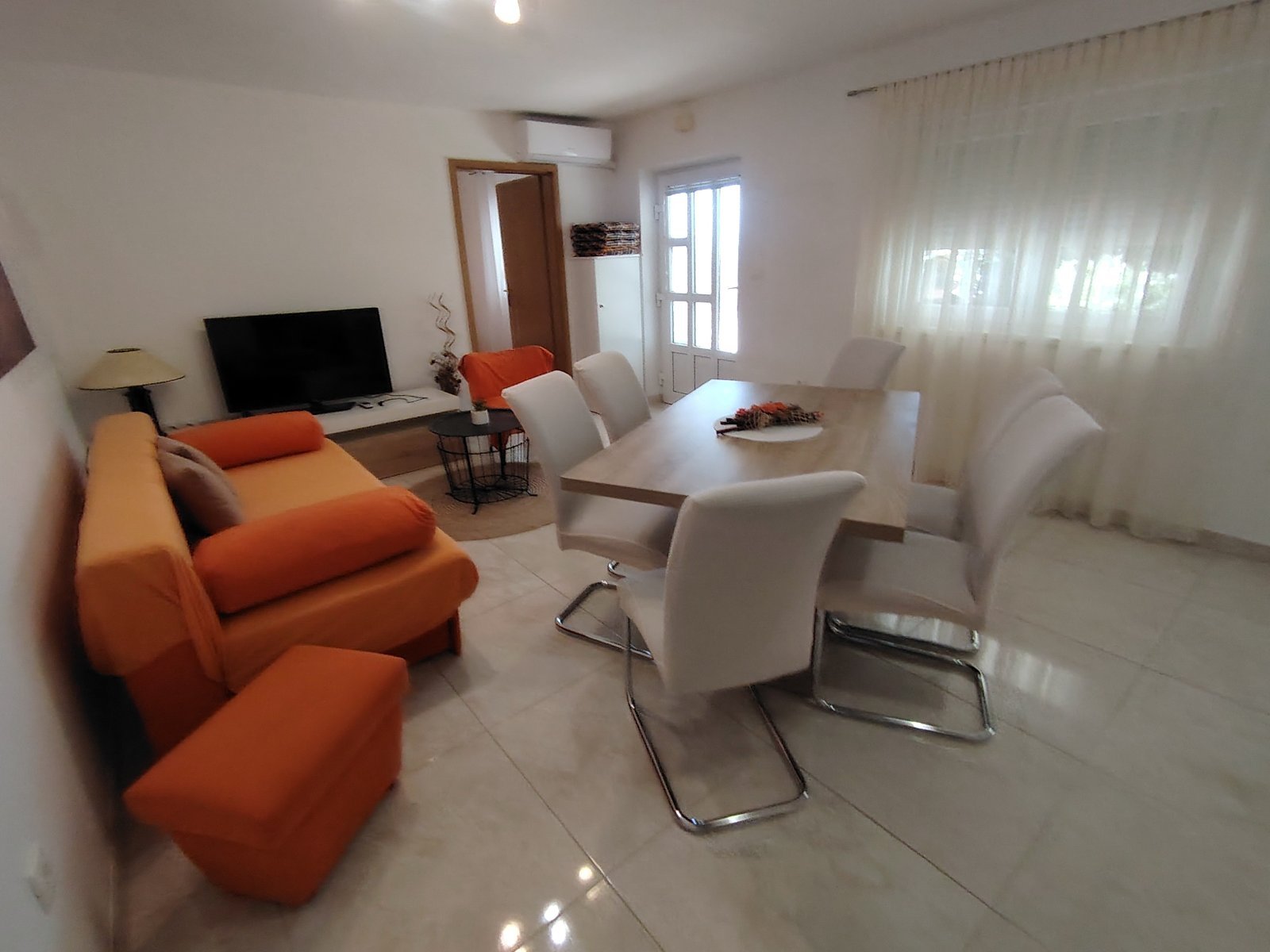 viber_slika_2025-10-08_00-34-47-793